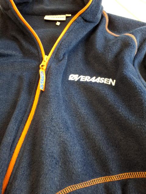 Øveraasen" Sportsoverdel (B016)