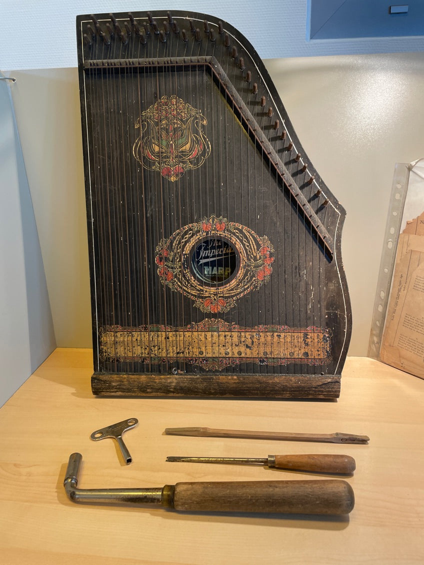 Zither/Mandolinharpe