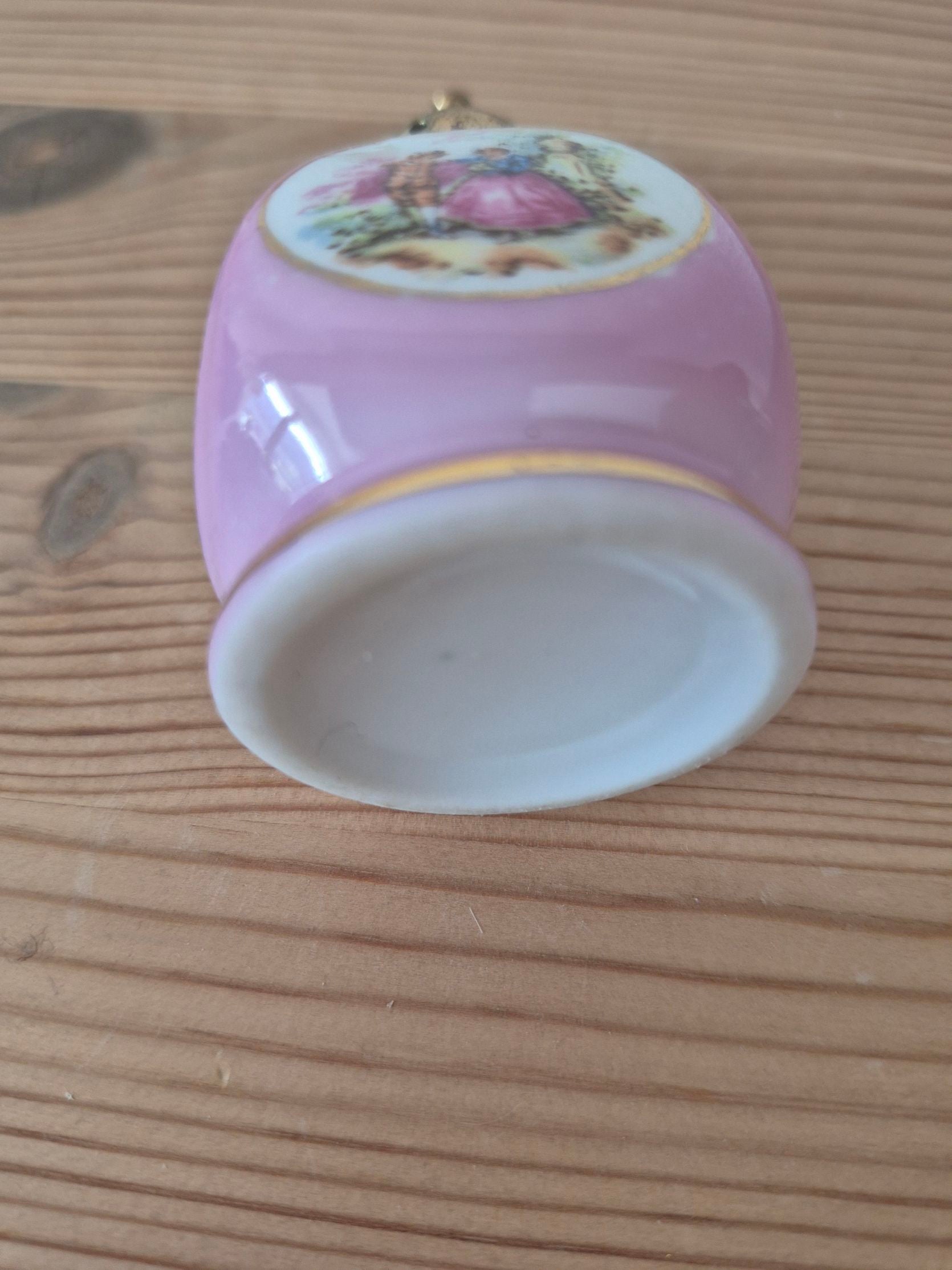 (9)Saltbøsse