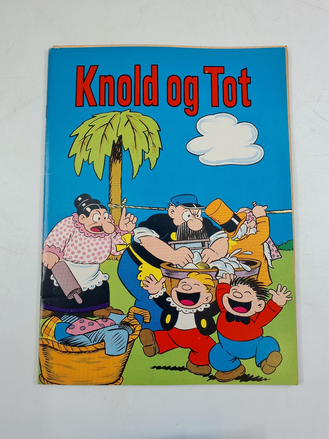 Knold og Tot hæfter