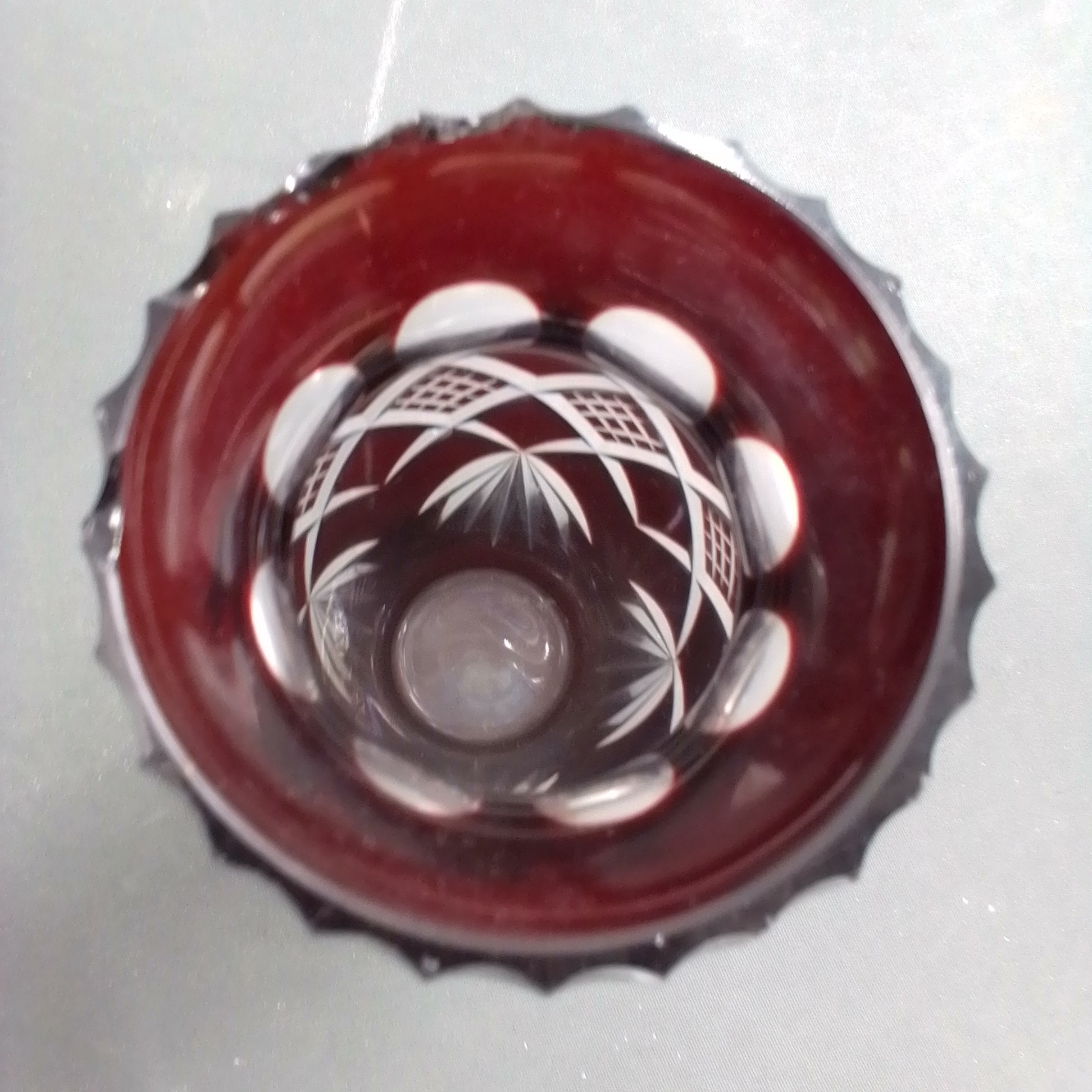 Rød krystal vase