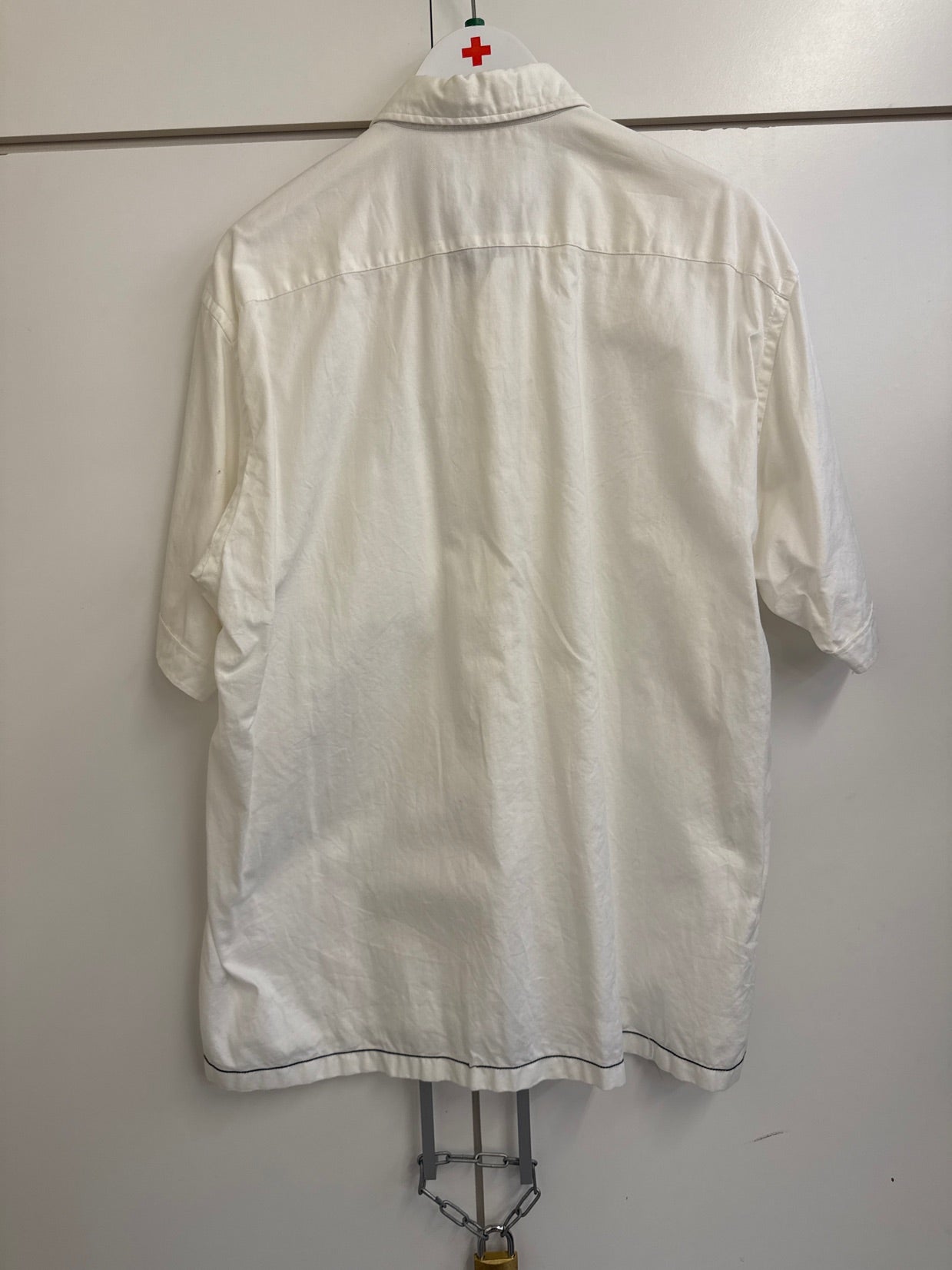 Hvid skjorte str. XL