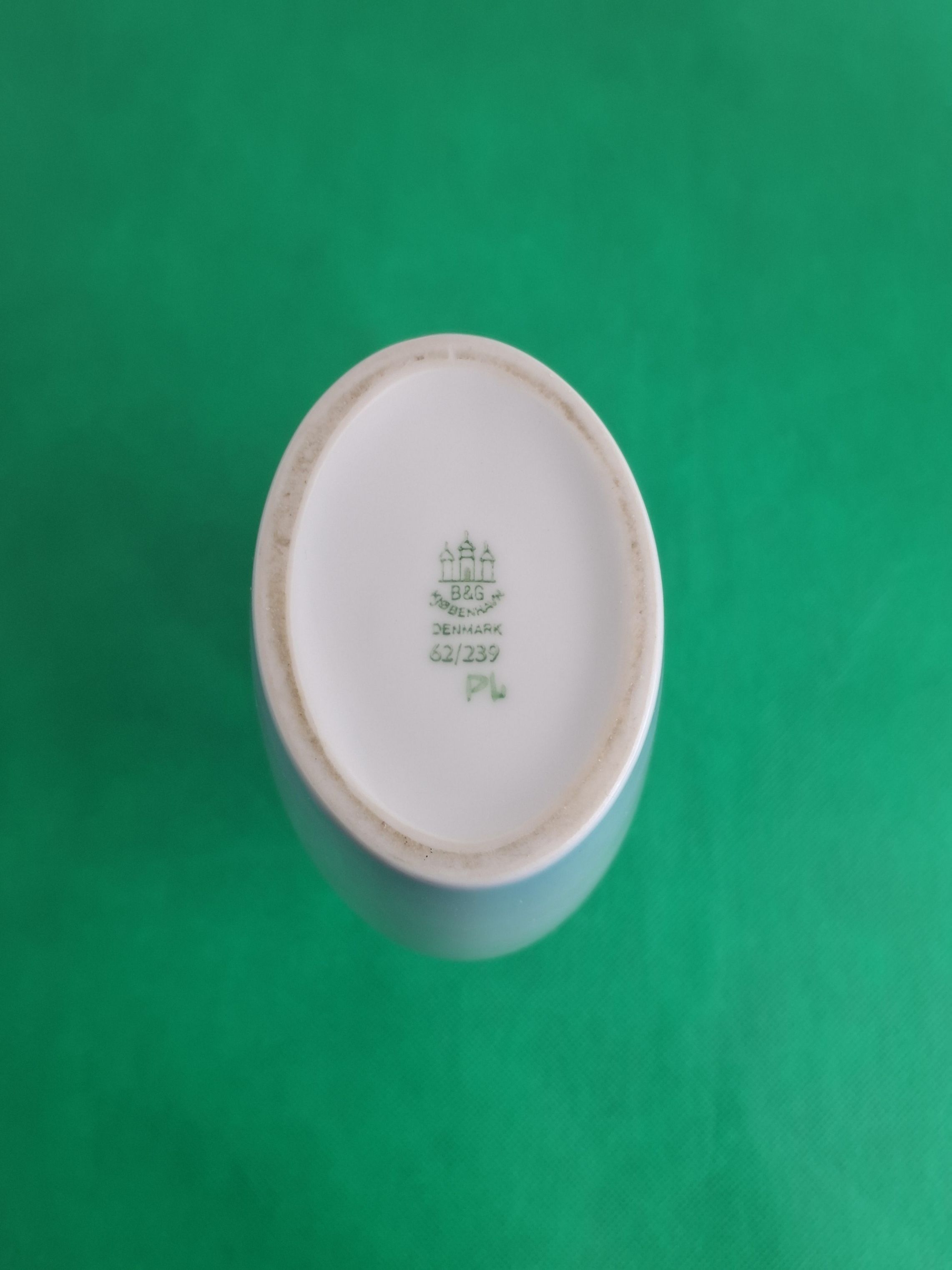 B&G VASE