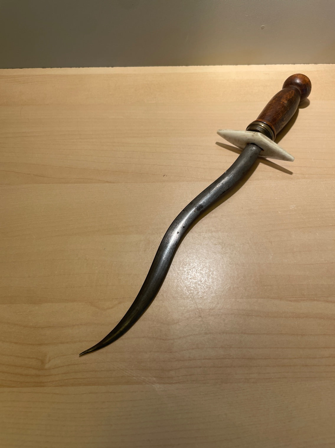 Jagtkniv. Antik