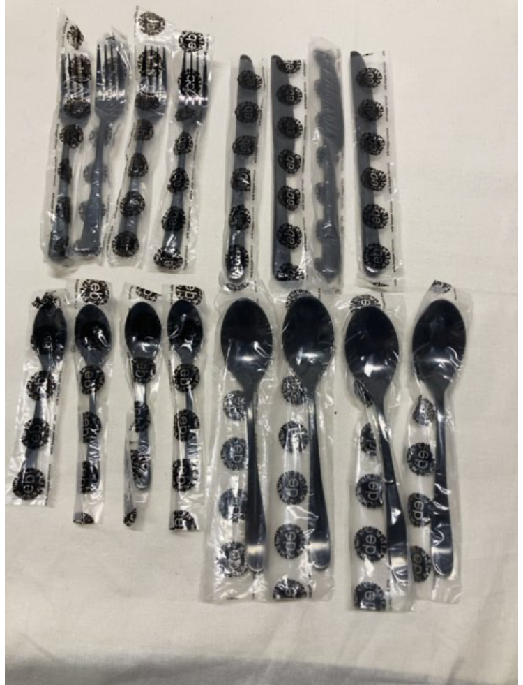 Erik Bagger sort satin