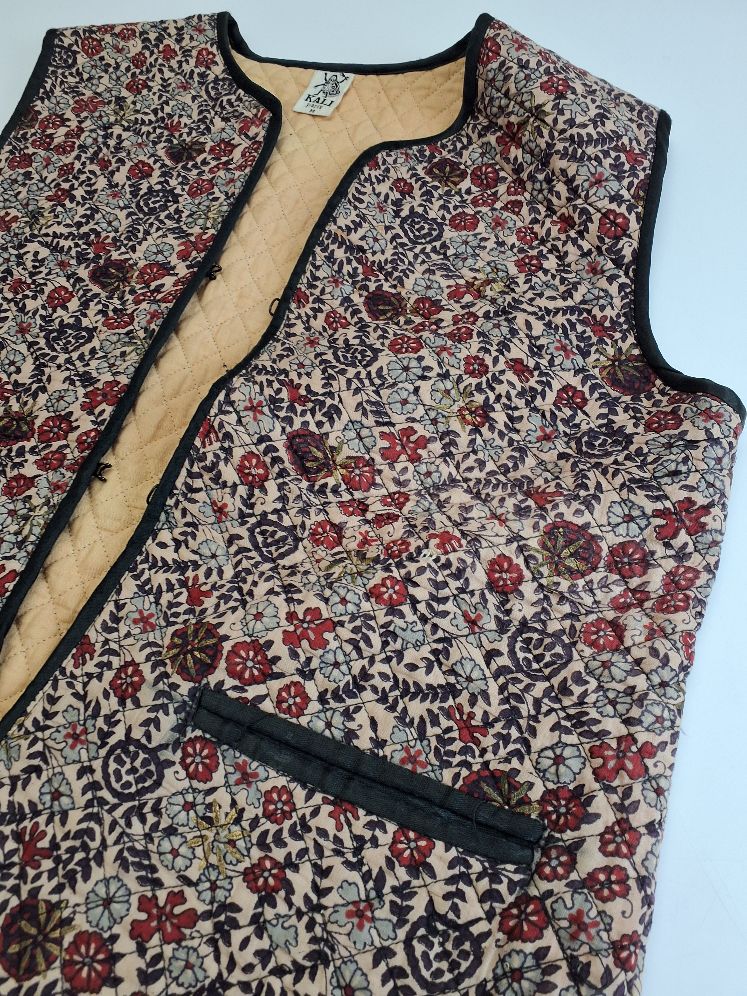 Kali Paris Vest
