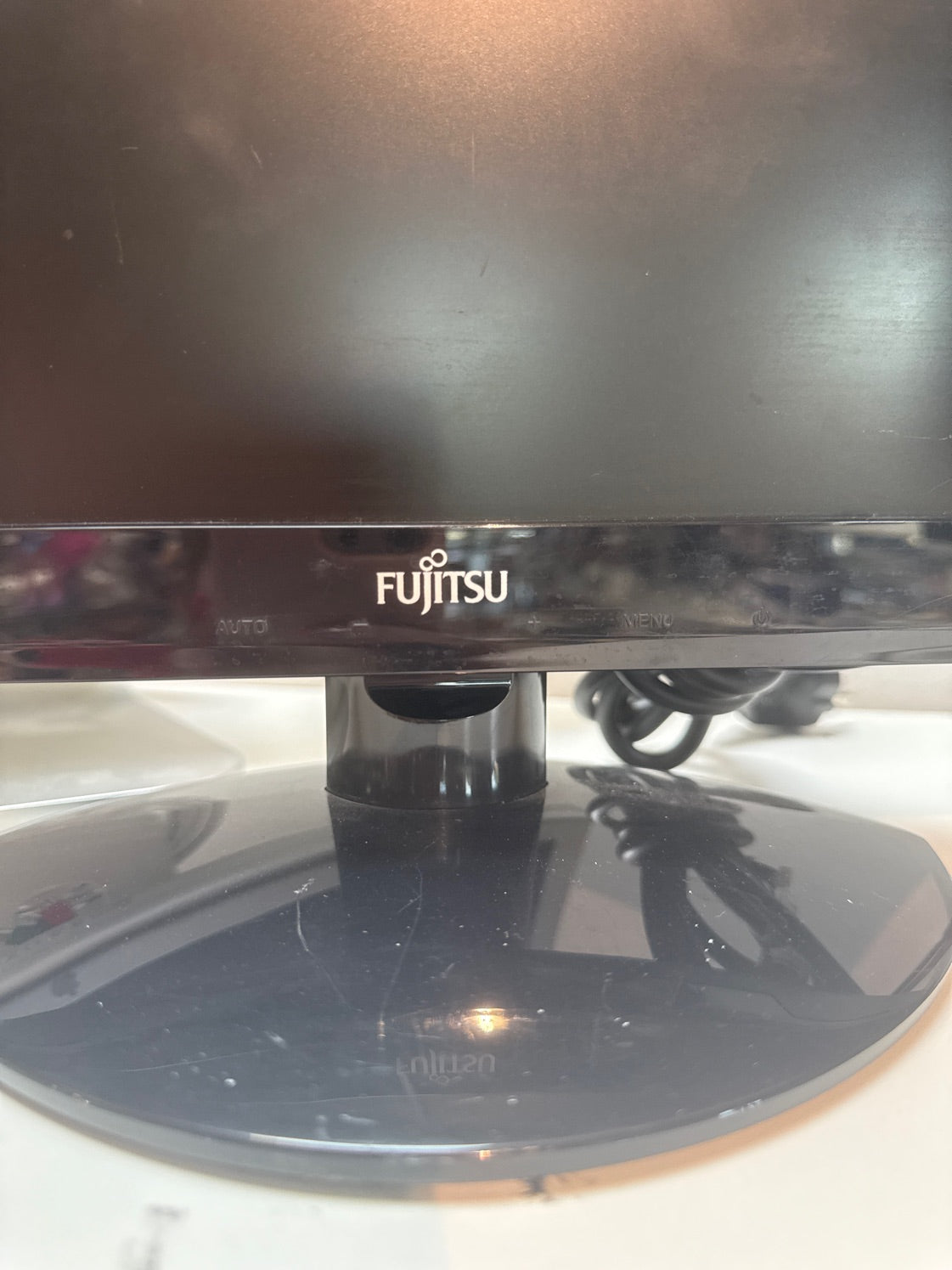 Pc skærm "Fujitsu"