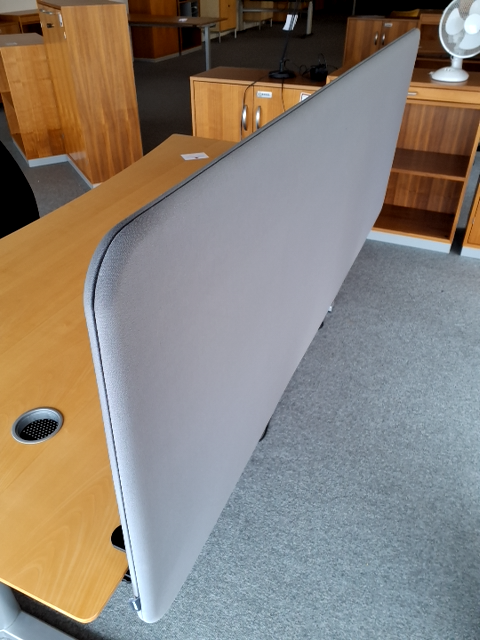 Skærmvæg 9004 (65x180 cm)