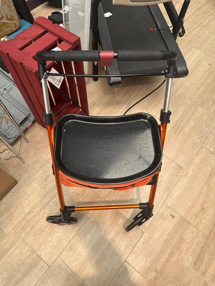 Rollator orange m. Bakke