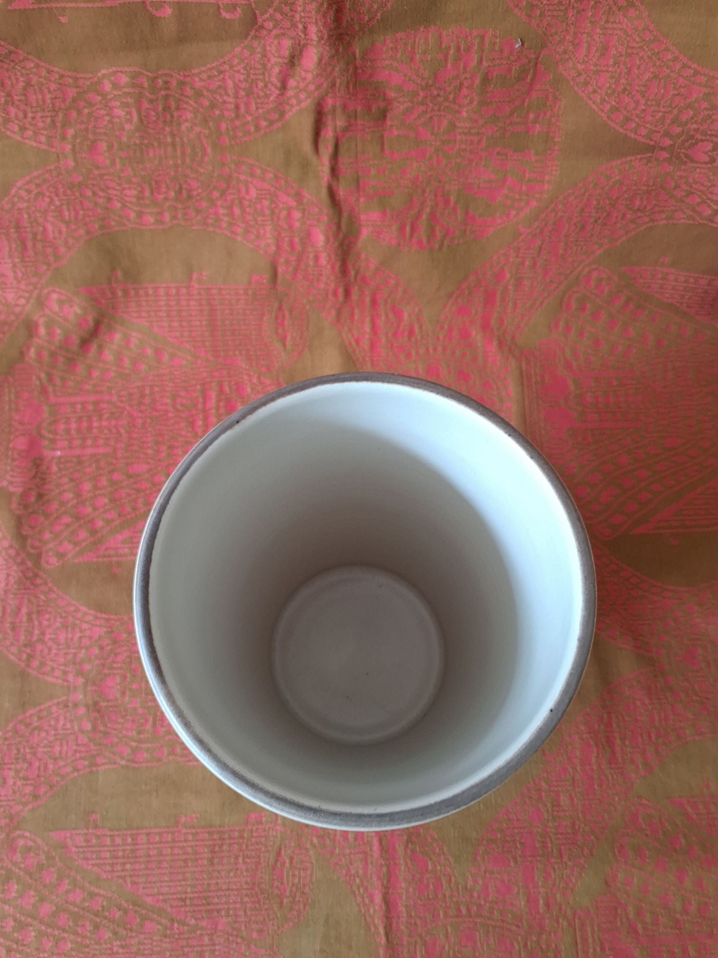 Hvid porcelænvase