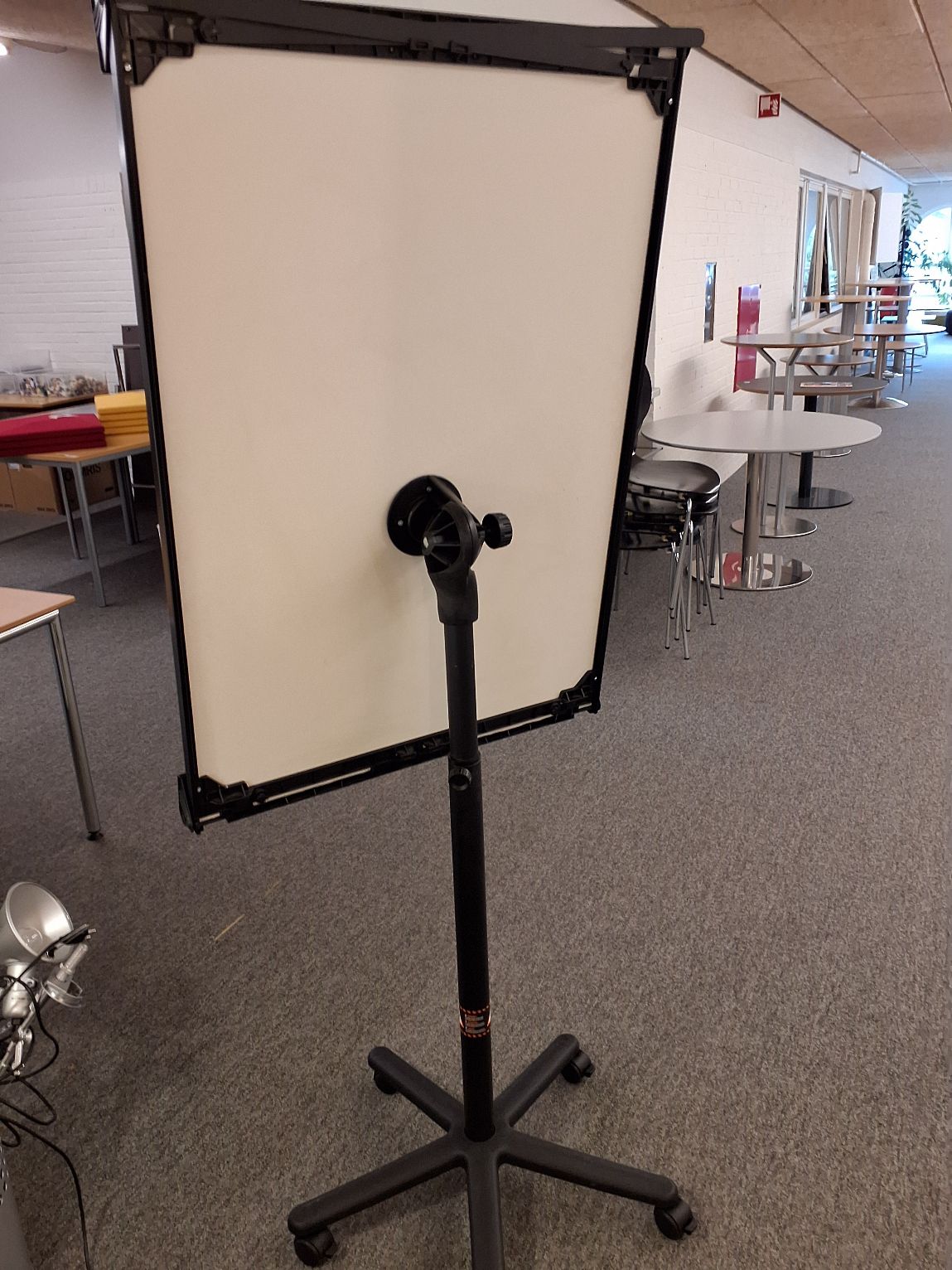 Whiteboard/flipover på hjul - 8029