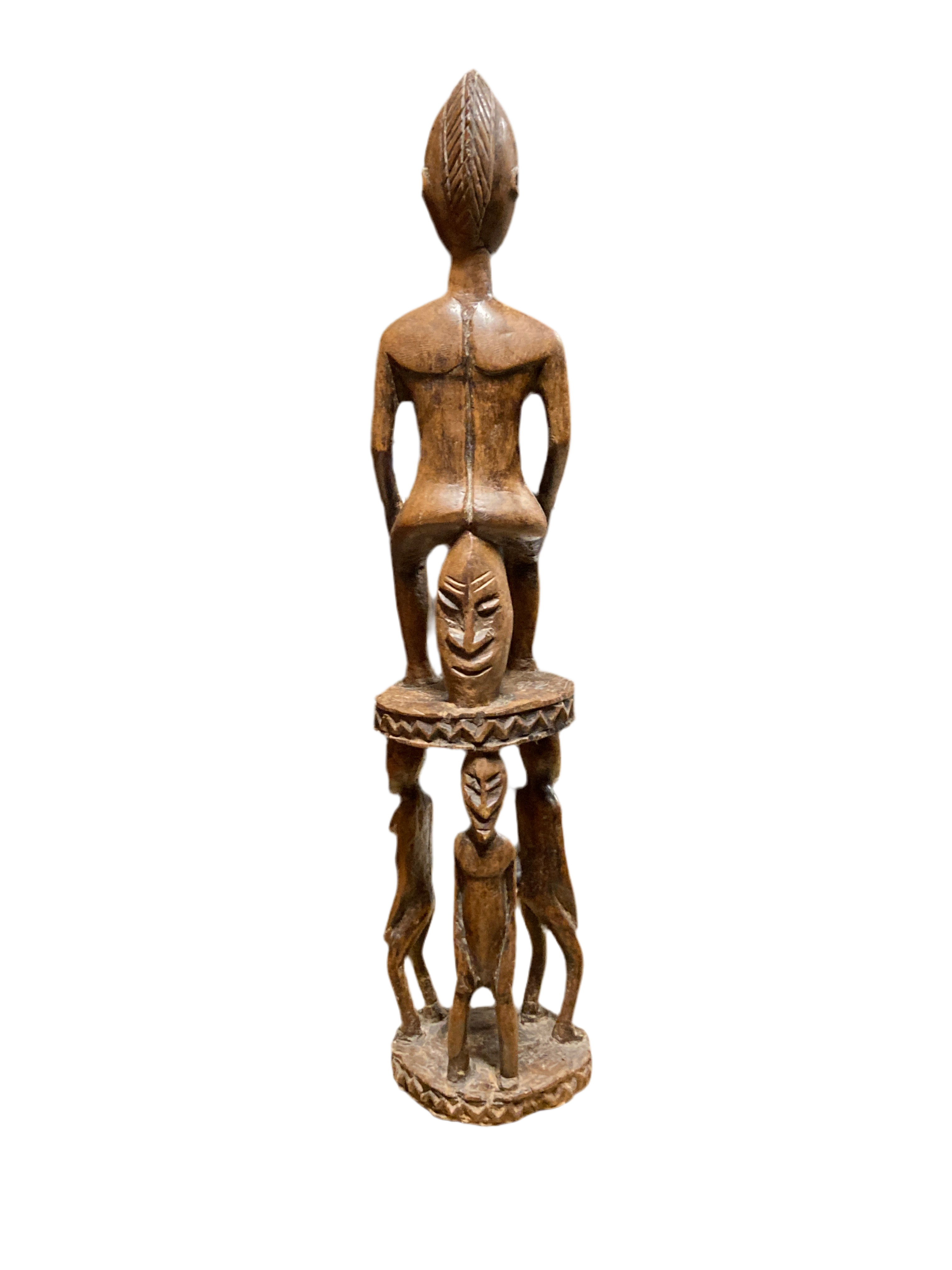 Stor træ skulptur