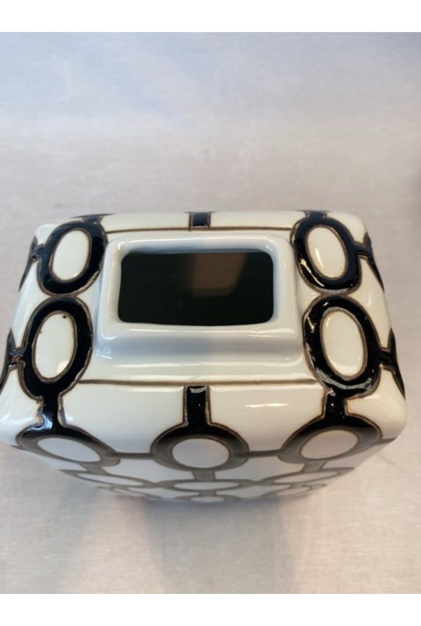 Pynte Vase