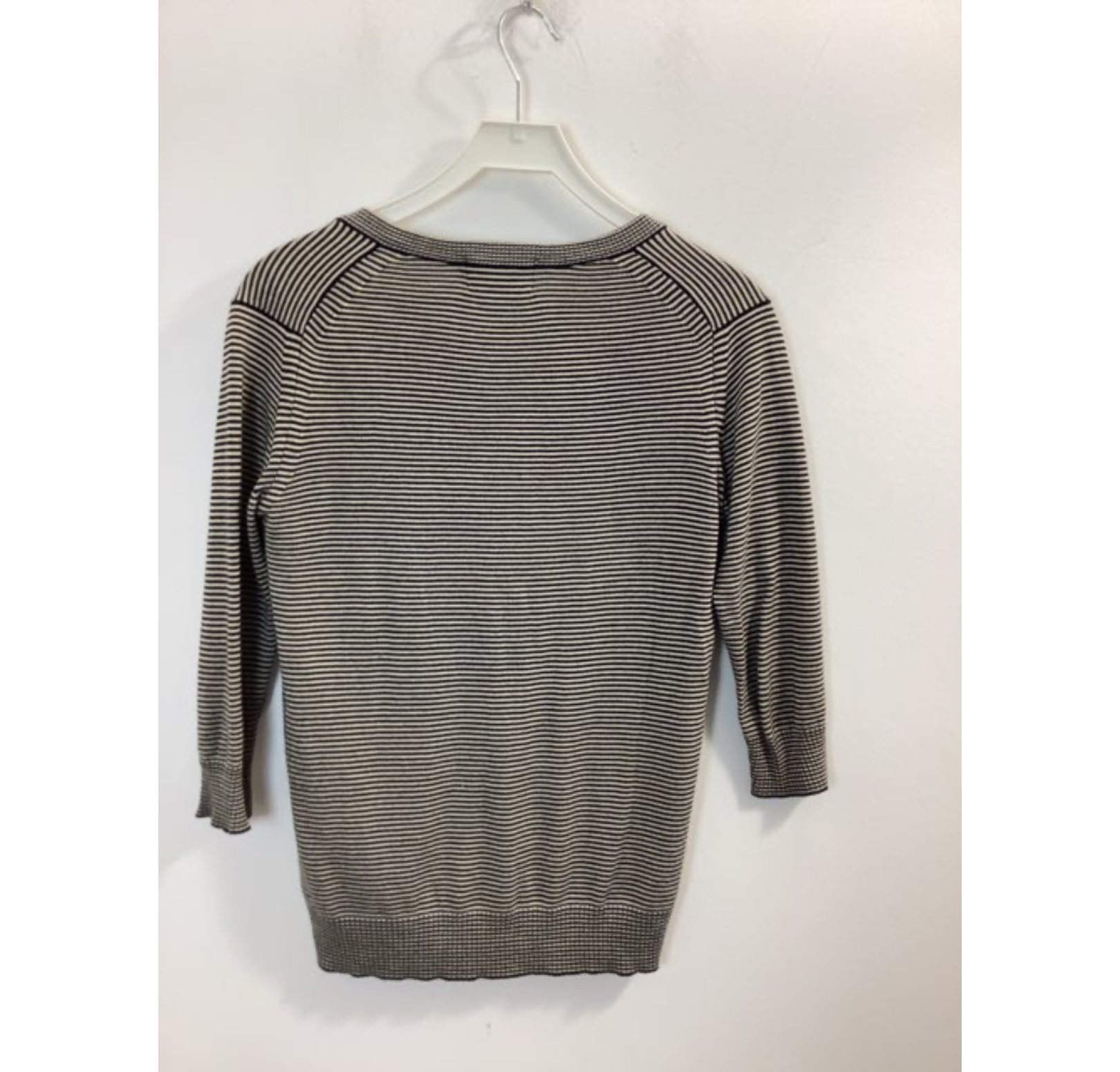 Thomas Burberry Cardigan (B194)