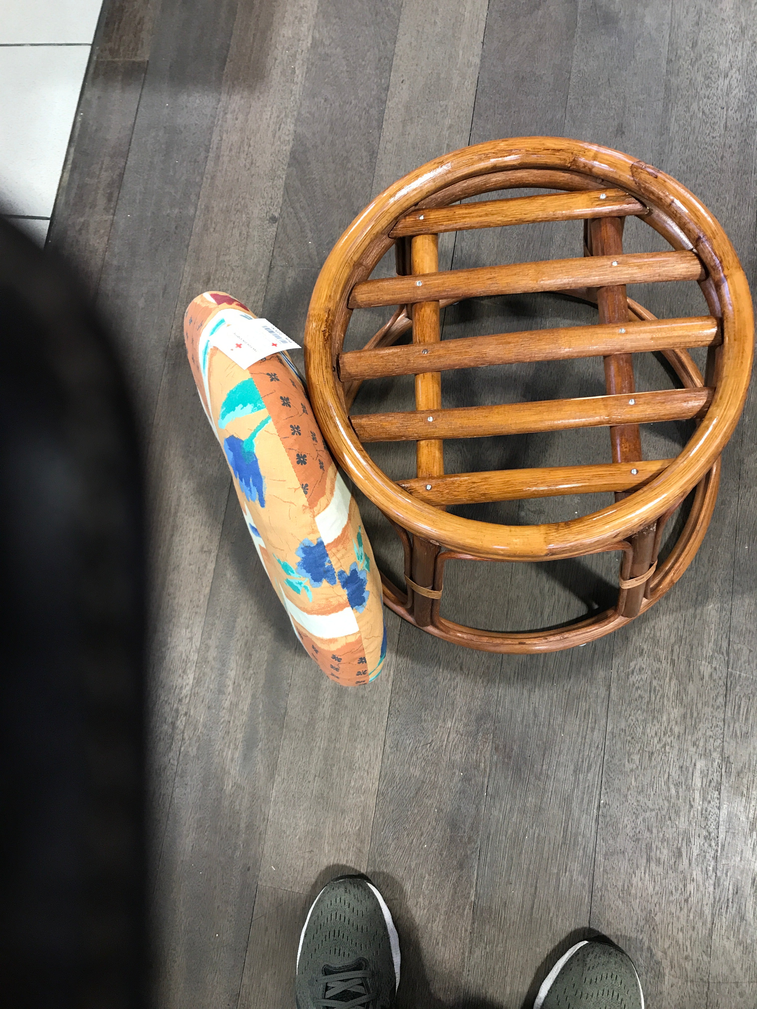 Bambus skammel med hynde
