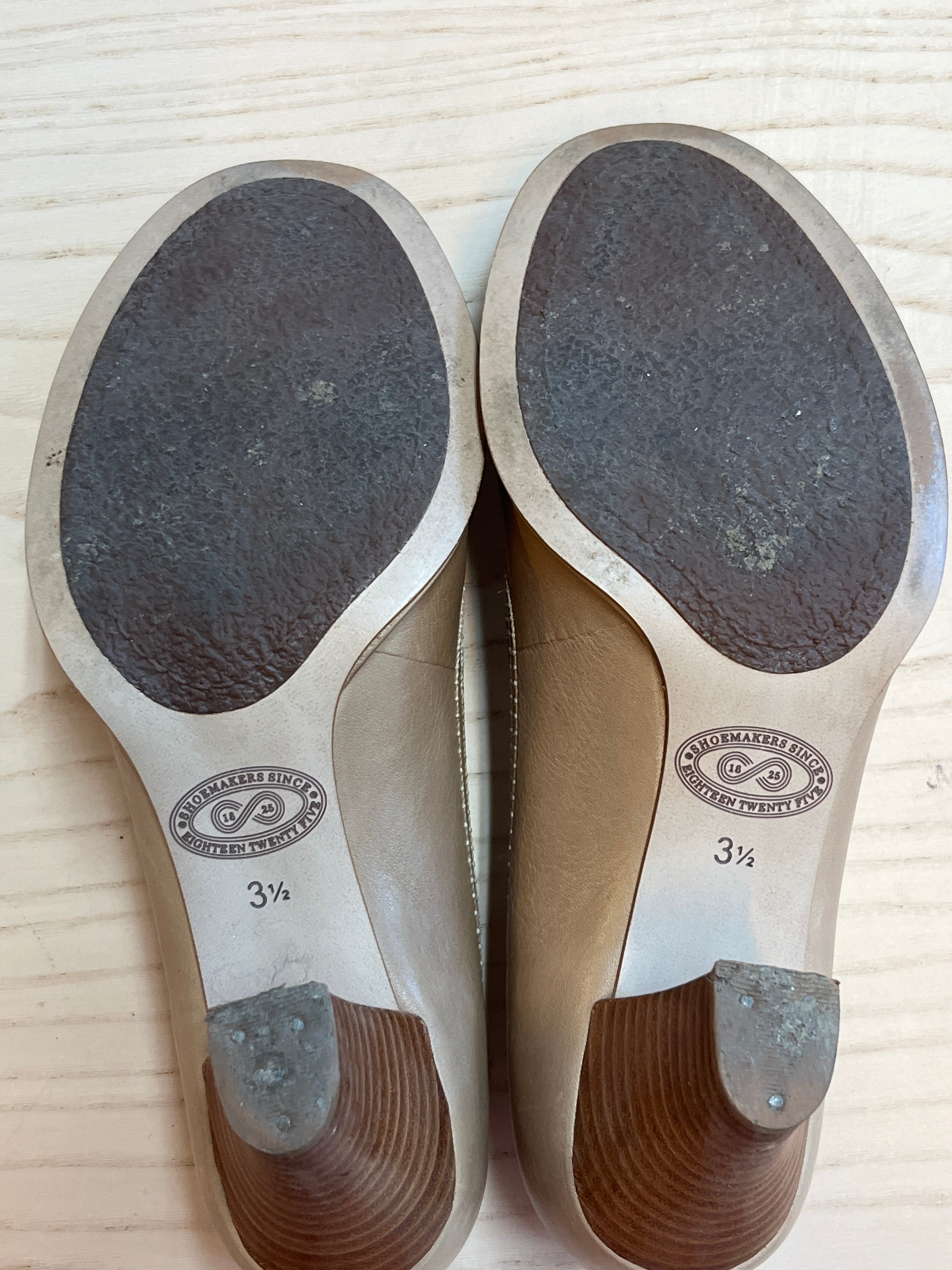 Clarks heels