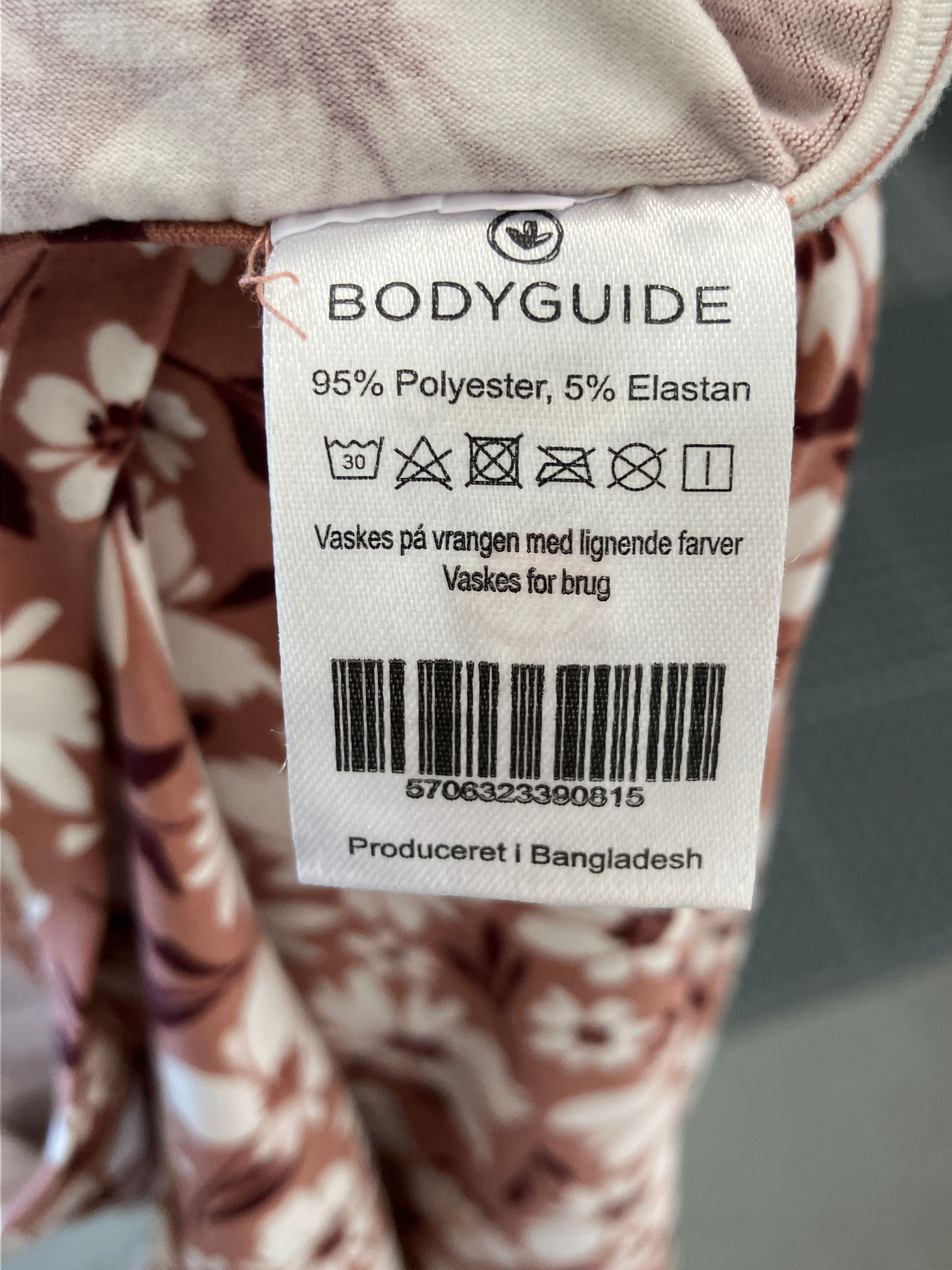 Bodyguide Kjole