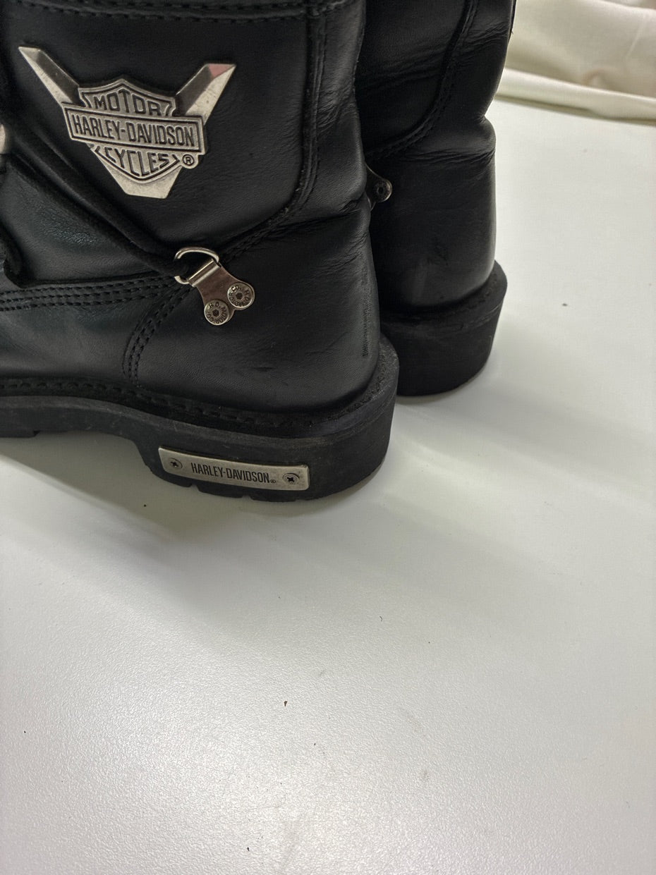 Harley Davidson Motor Cycles