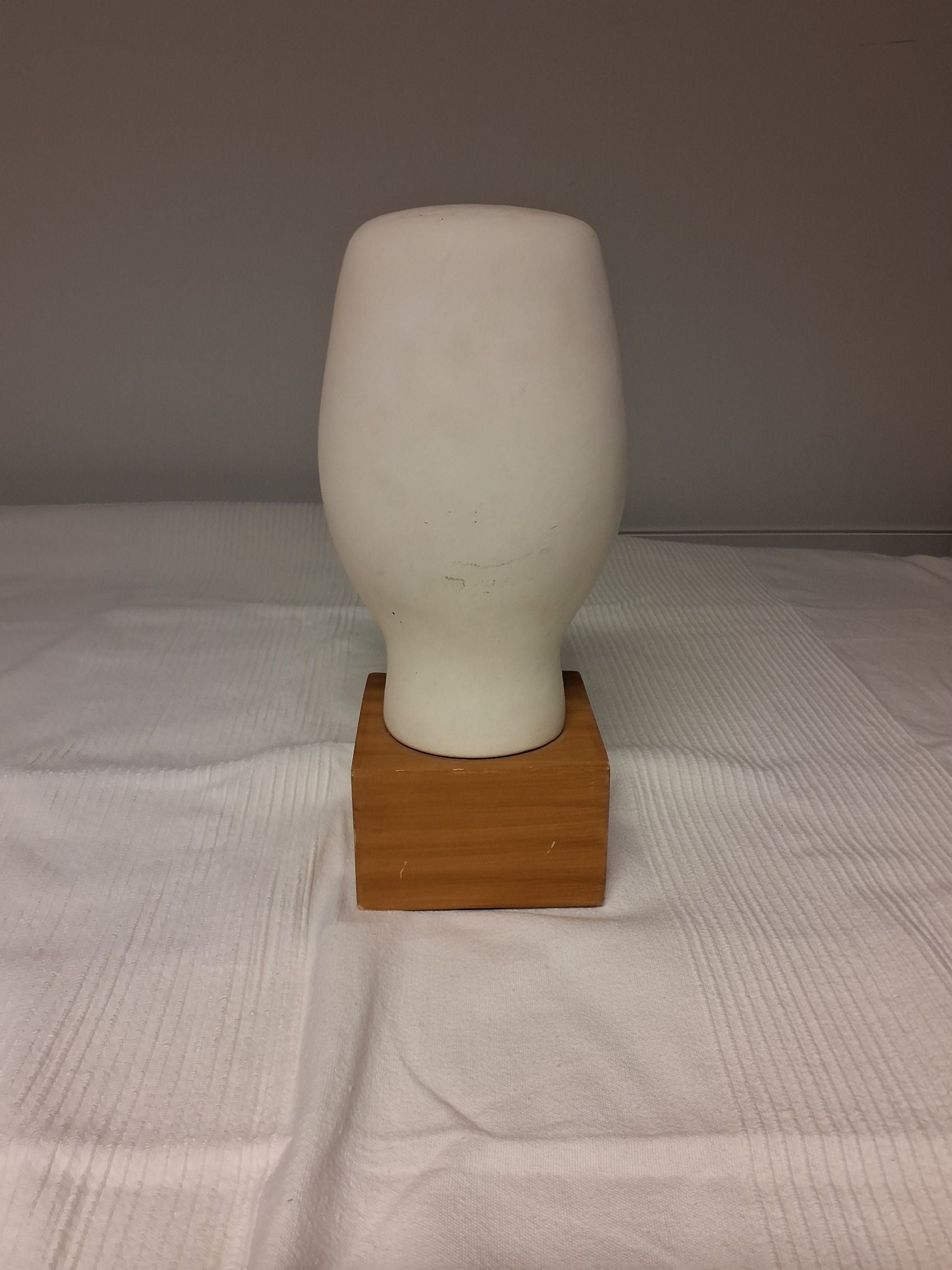 Skulptur på sokkel