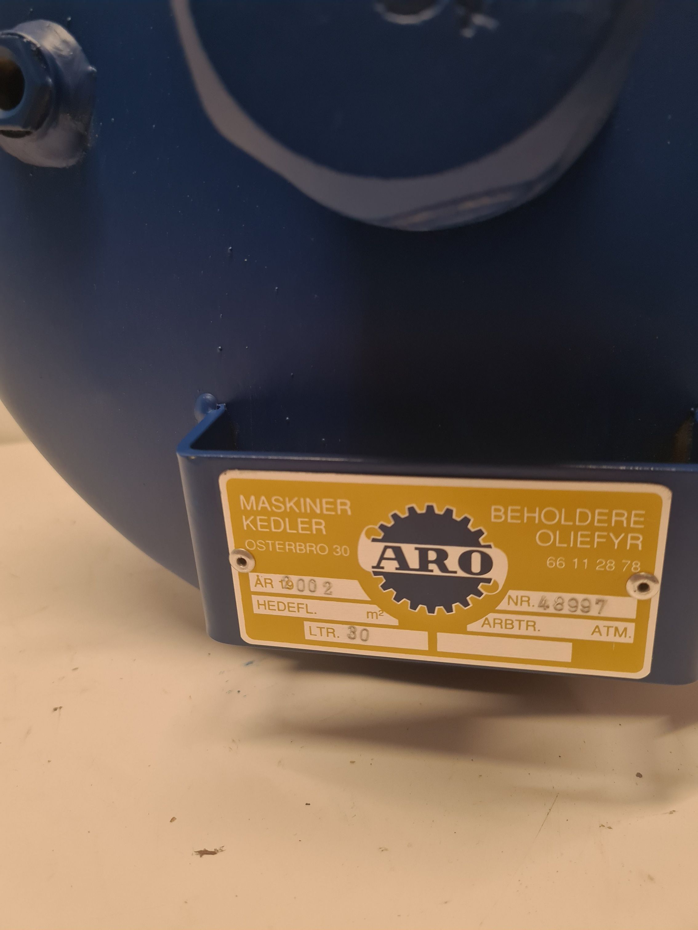 ARO Trykbeholder 80l