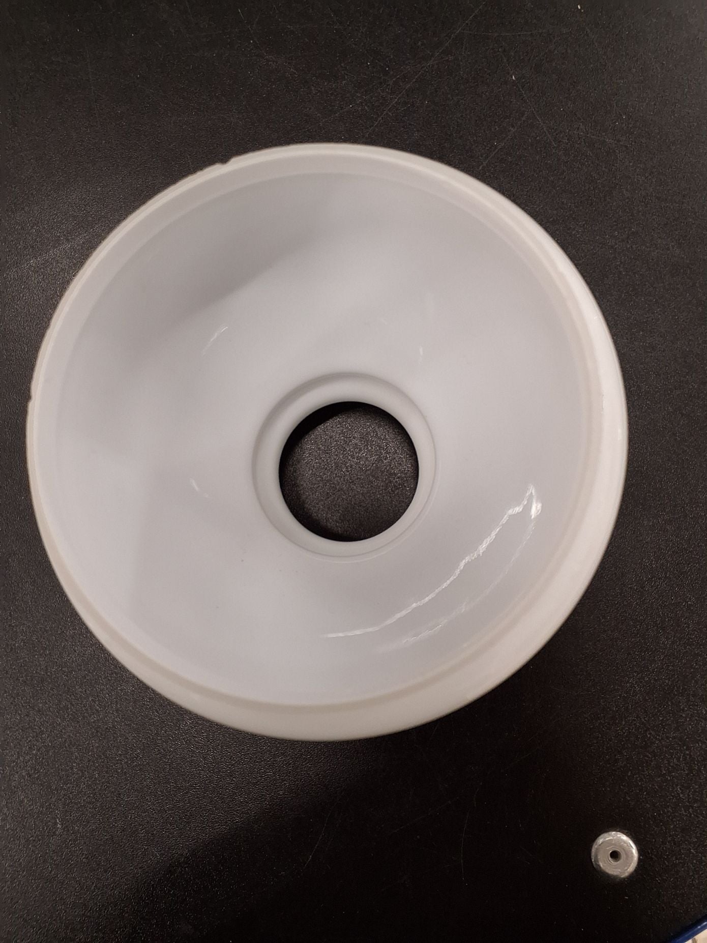 Hvid opal glasskærm til olielampe – Ø116 mm