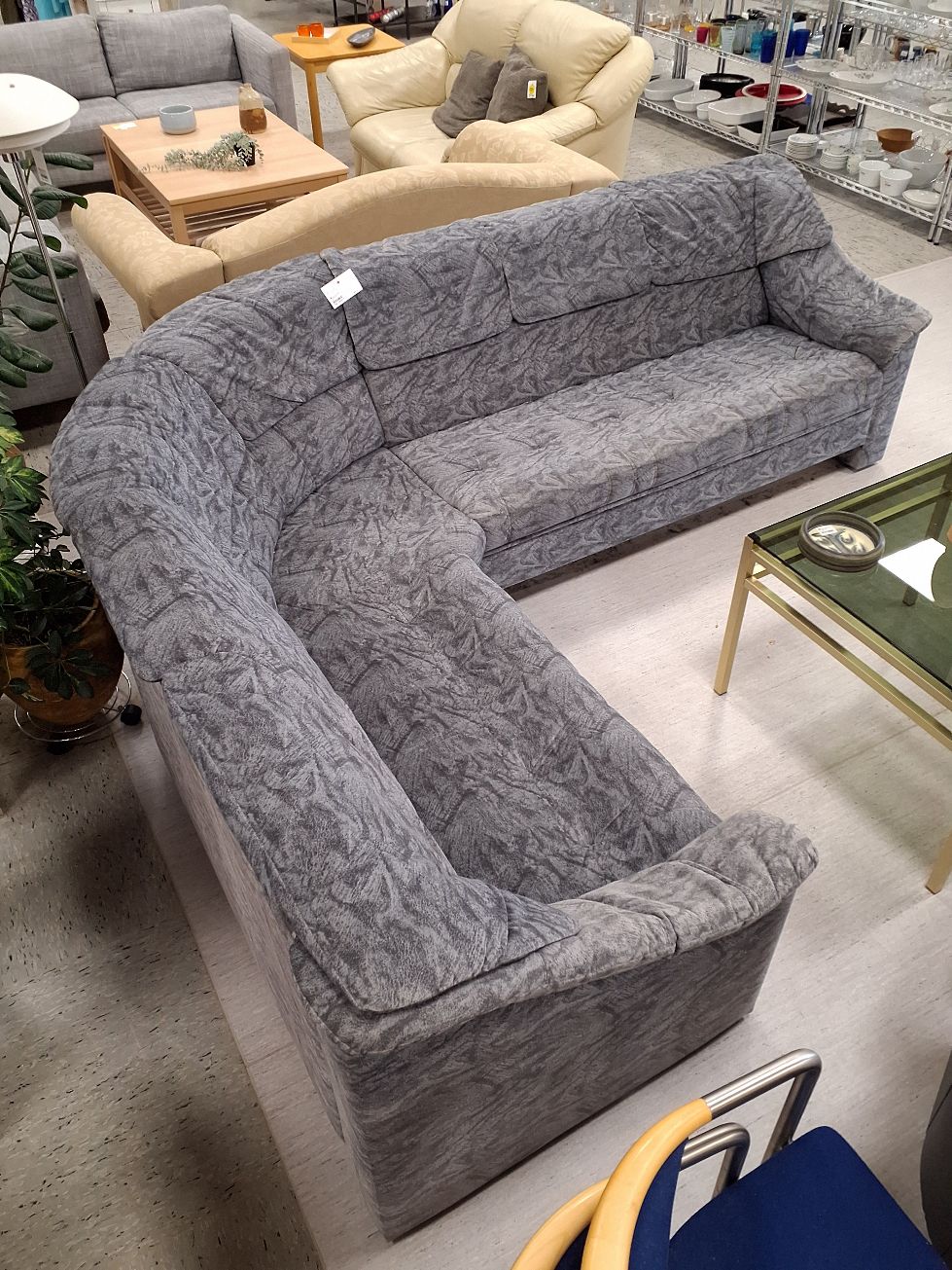 L sofa polstret grå