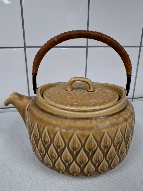 Relief tekande