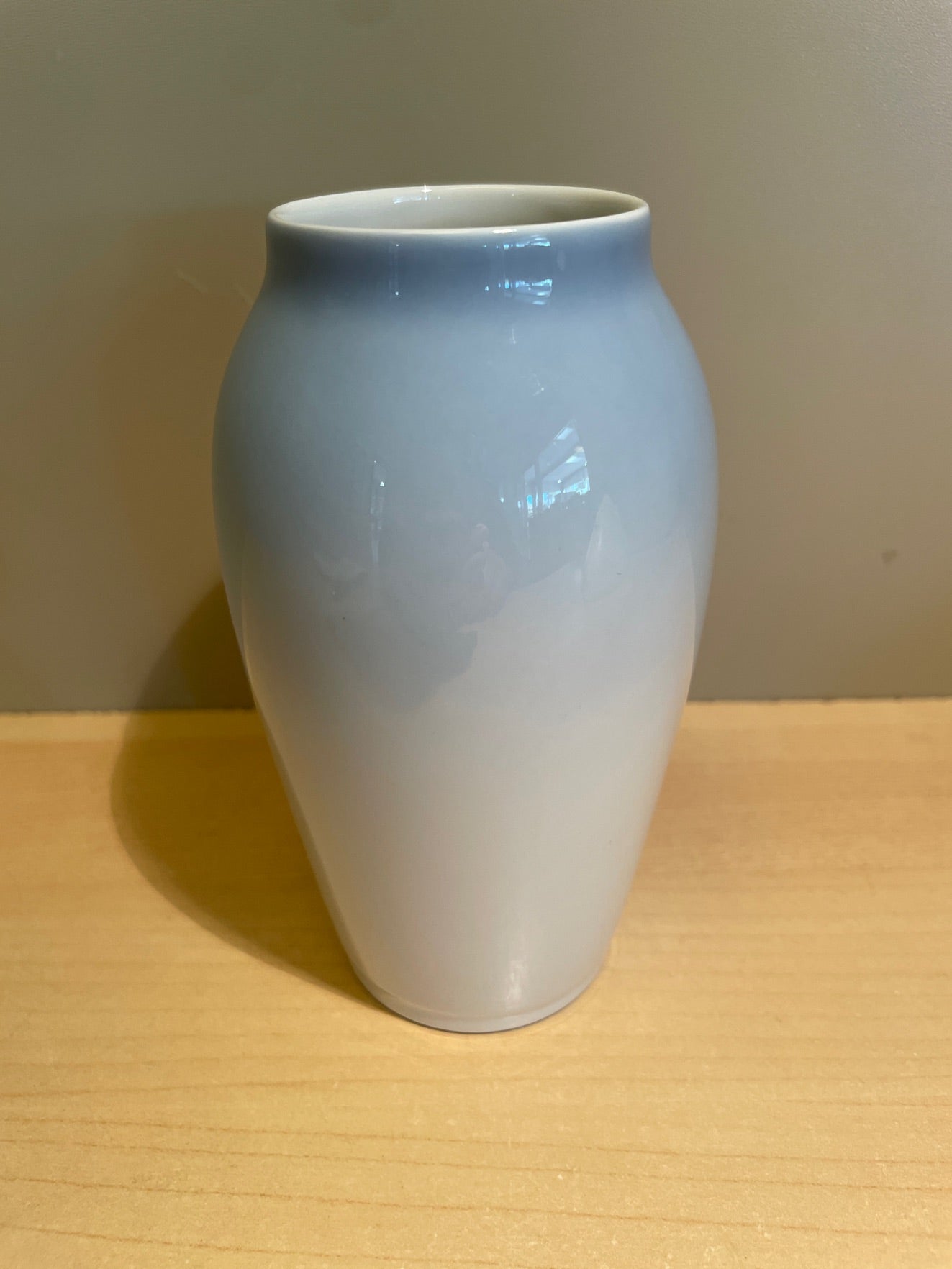 Royal Copenhagen vase 2887/88A