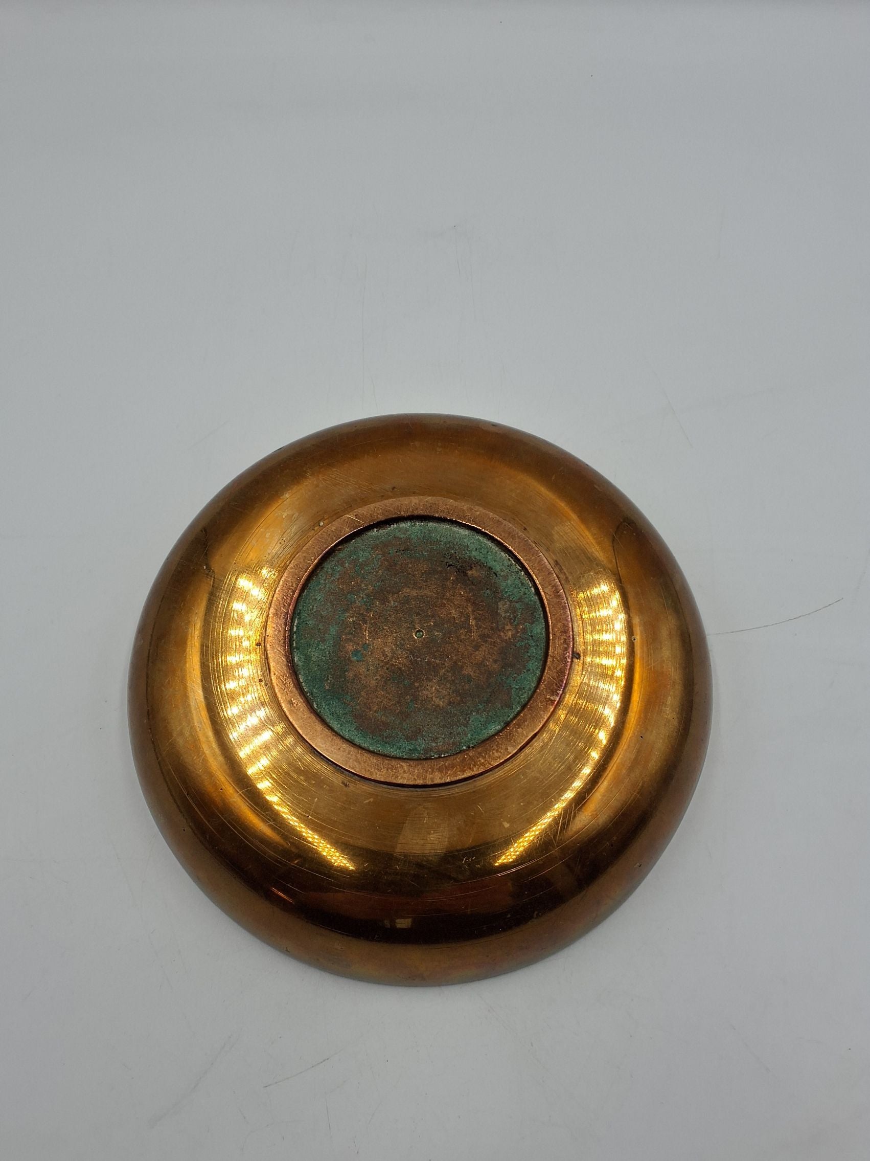 Bronze skål