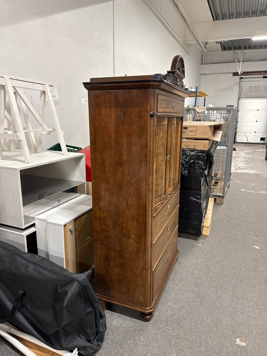 Skab med smukke detaljer