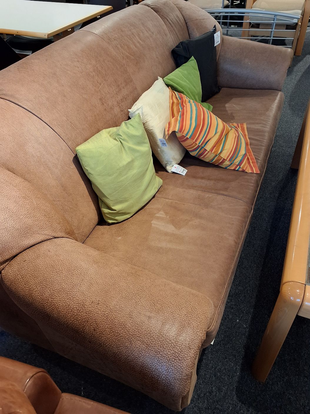 Brun sofa