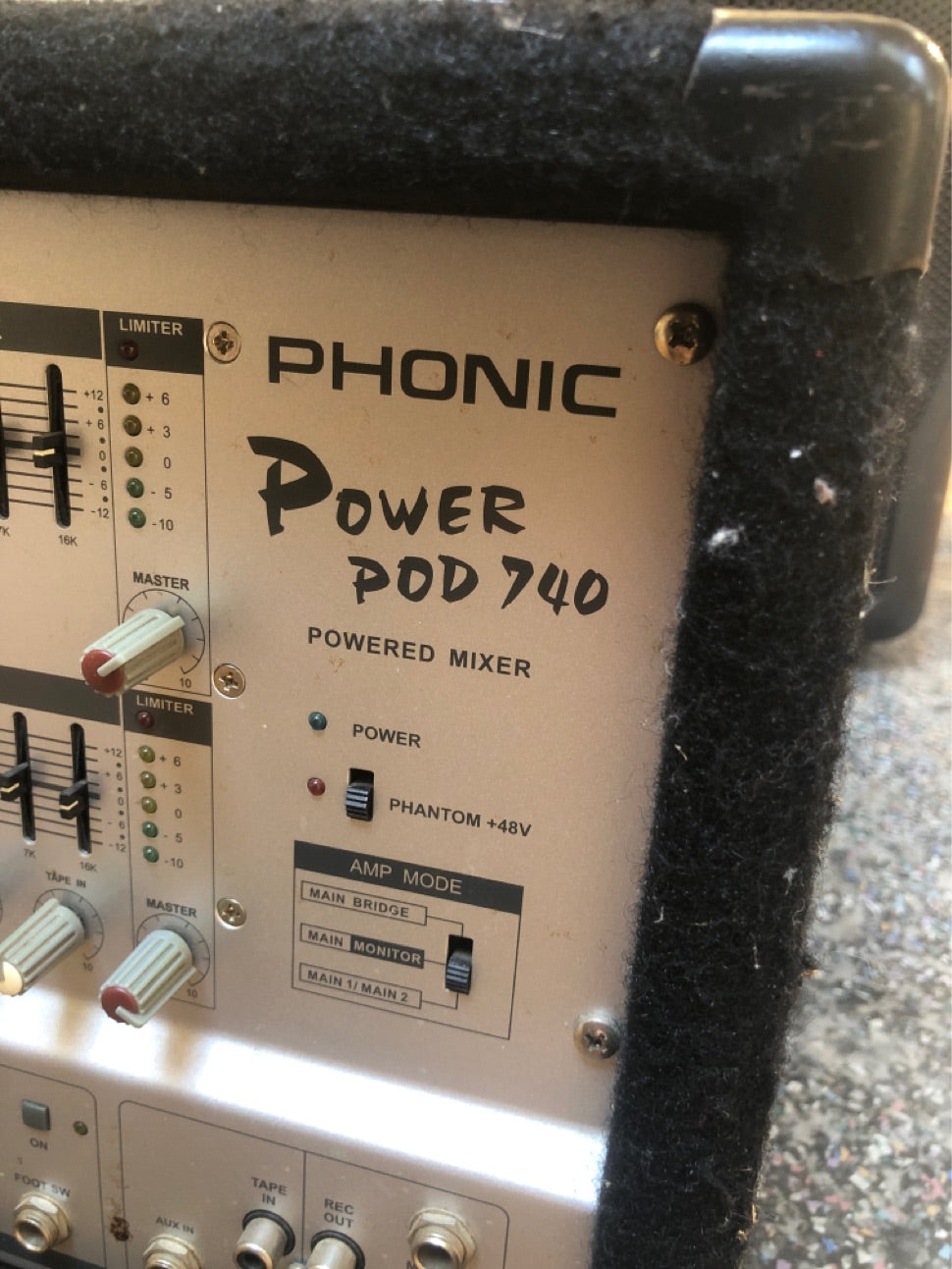 Phonic mixer