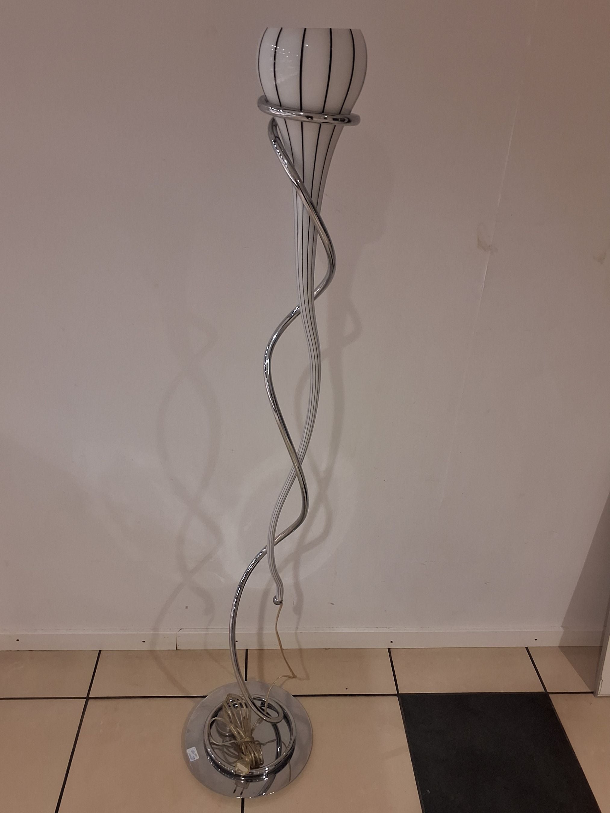 Standerlampe Pulmann Organa