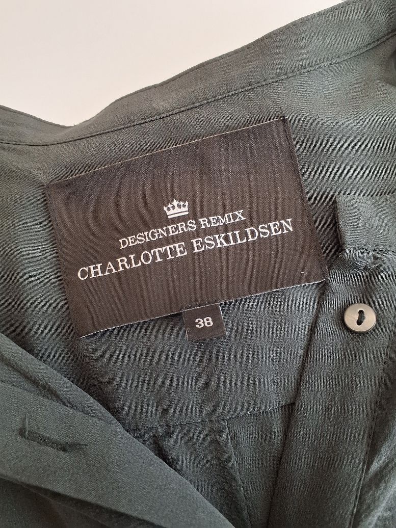 Designers Remix Silke Kjole