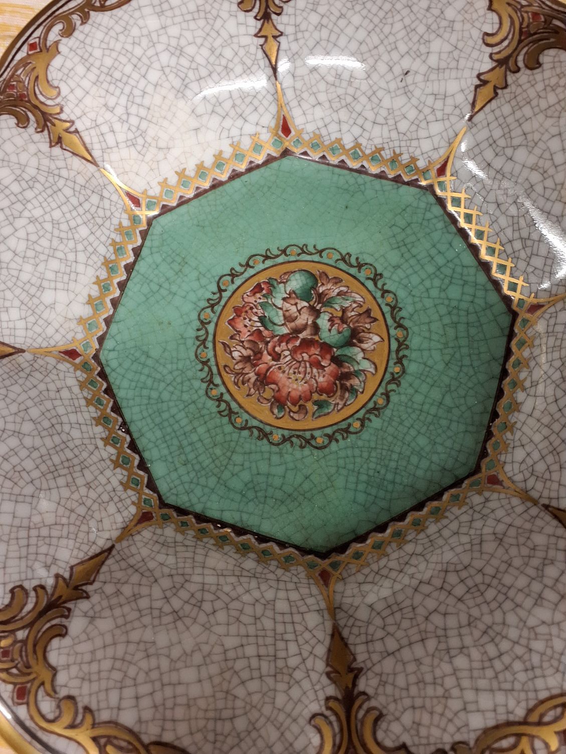 Porcelænsfad Krakelé af Dahl Jensen