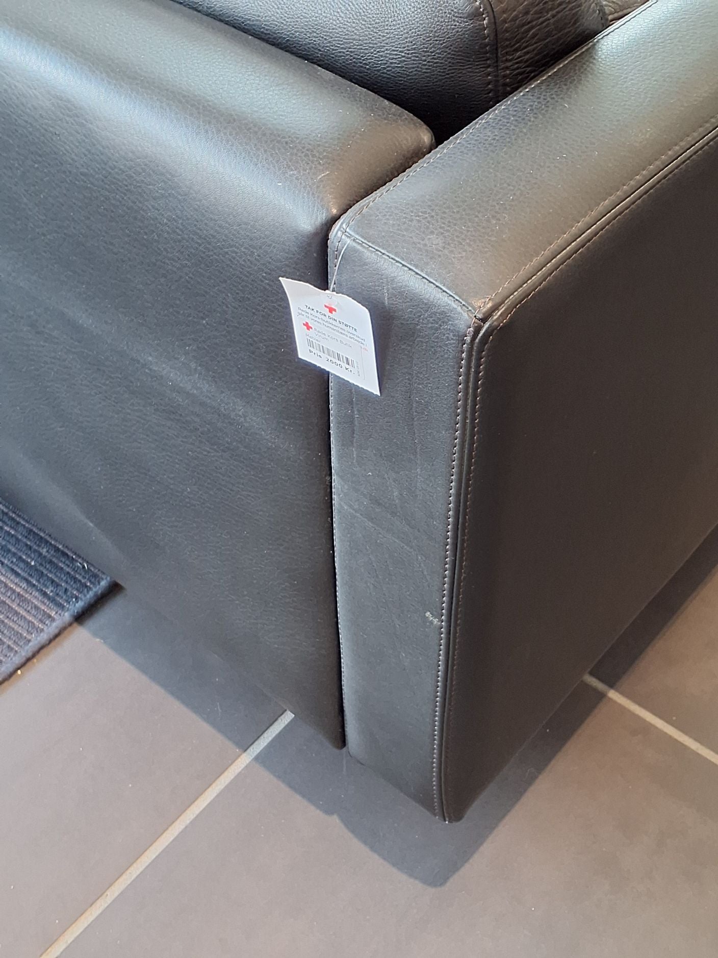 Sofa i sort læder