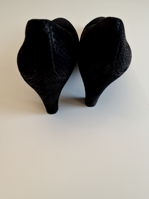 Ecco heels