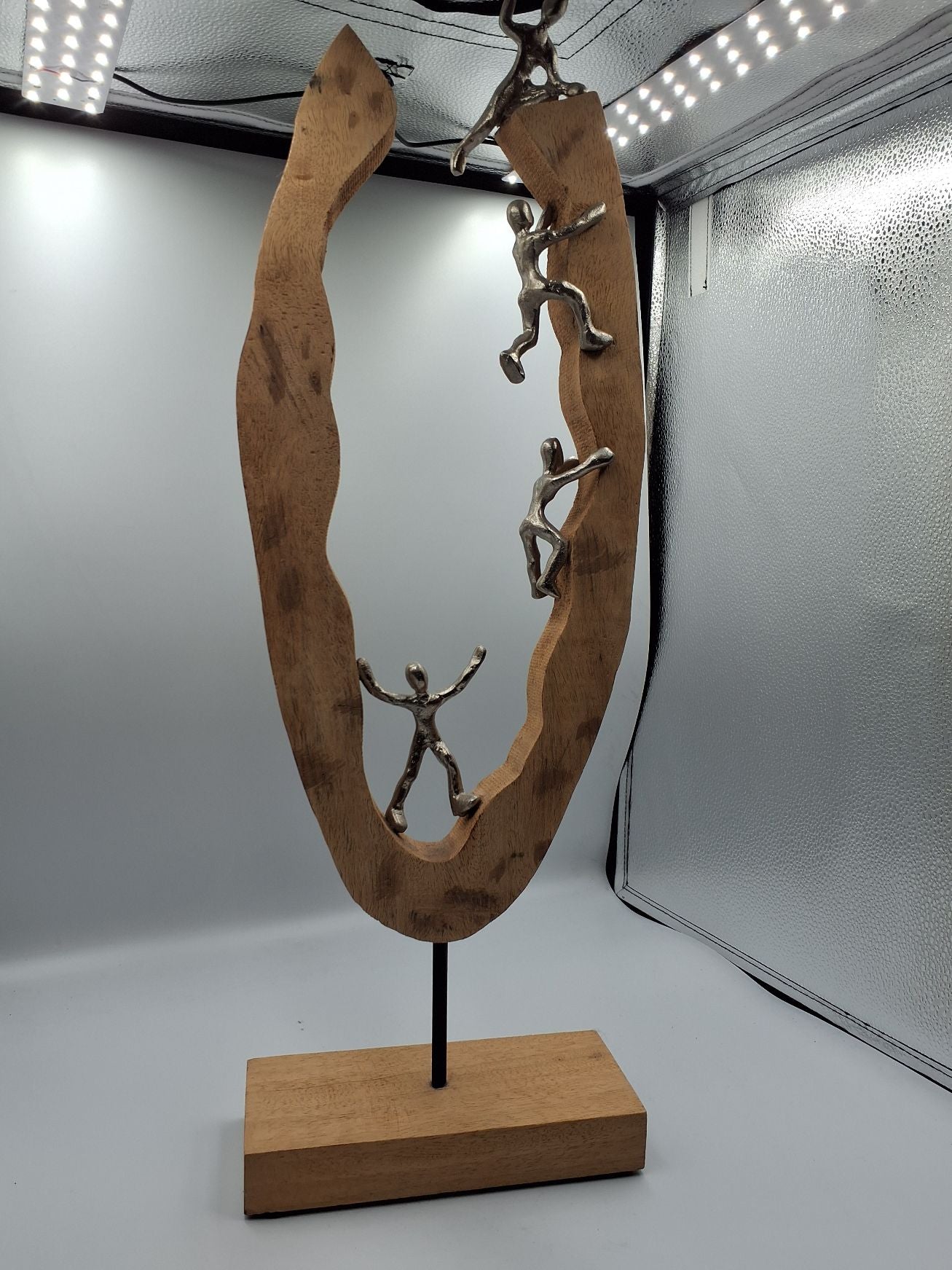 Skulptur  i træ og metal