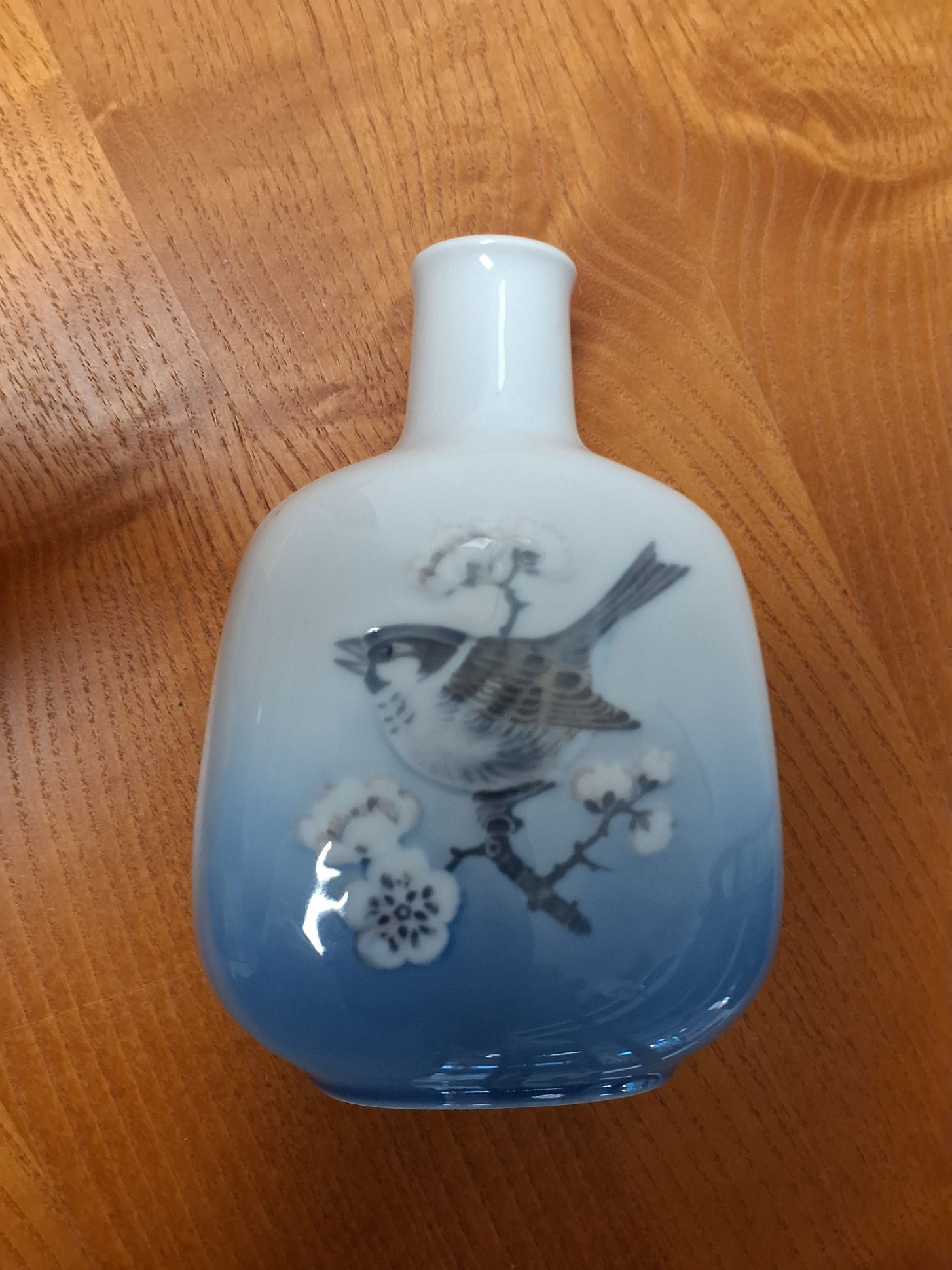 Kgl vase