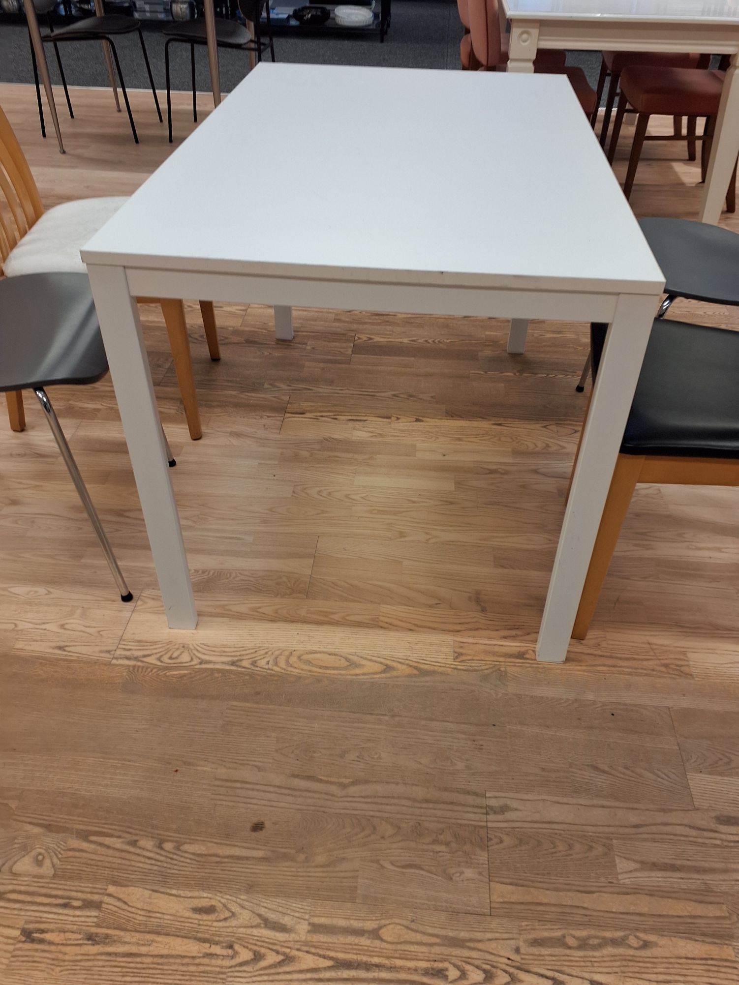 Spisebord