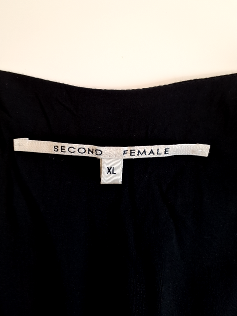 Second Female Kjole