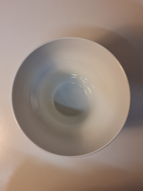 Hvid skål