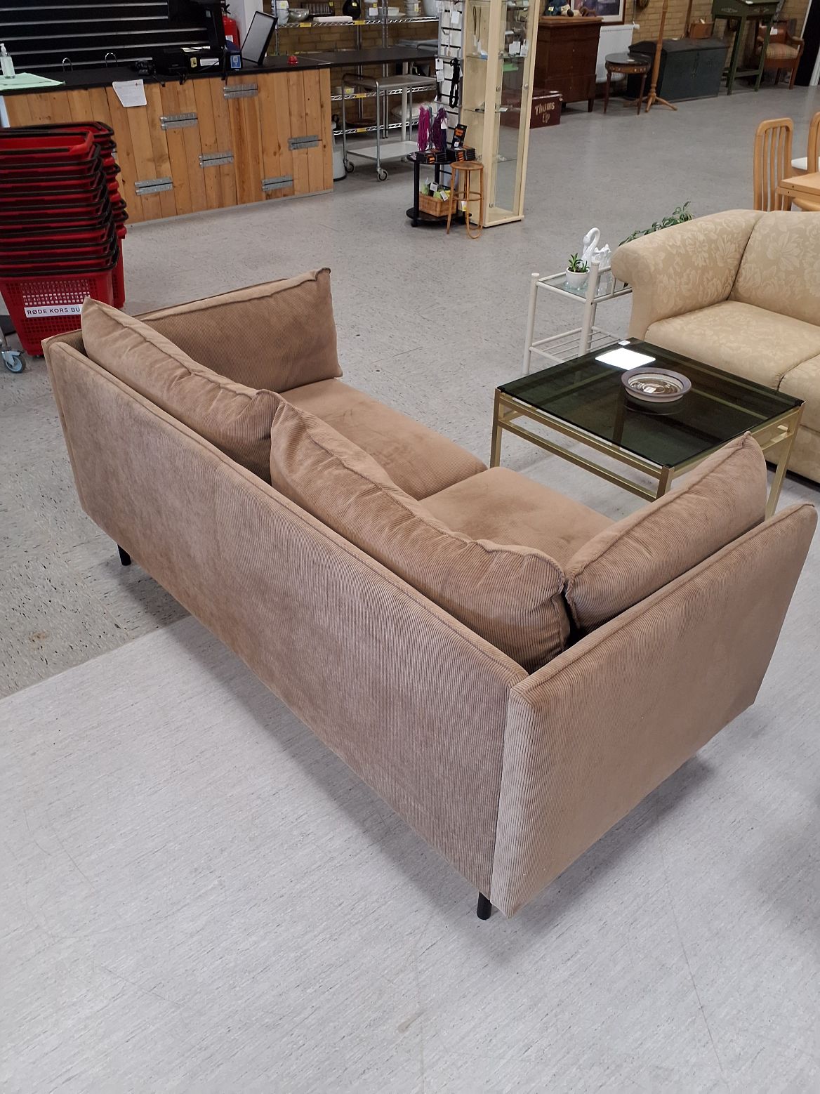Brun Fløjlsofa