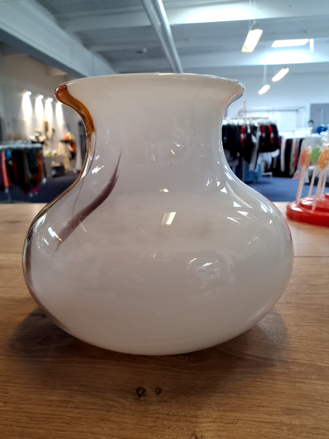 Holmegaard vase, Cascade