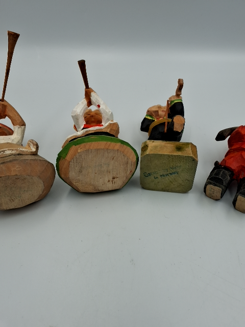 4 små Henningfigurer
