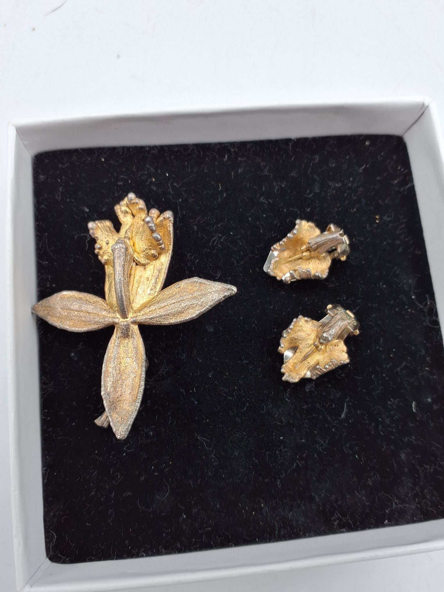Vintage Lilje Broche
