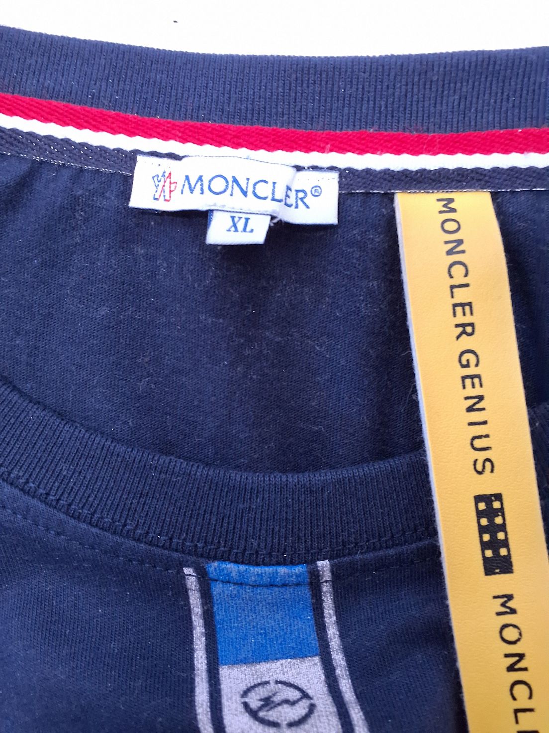 Moncler T-shirt
