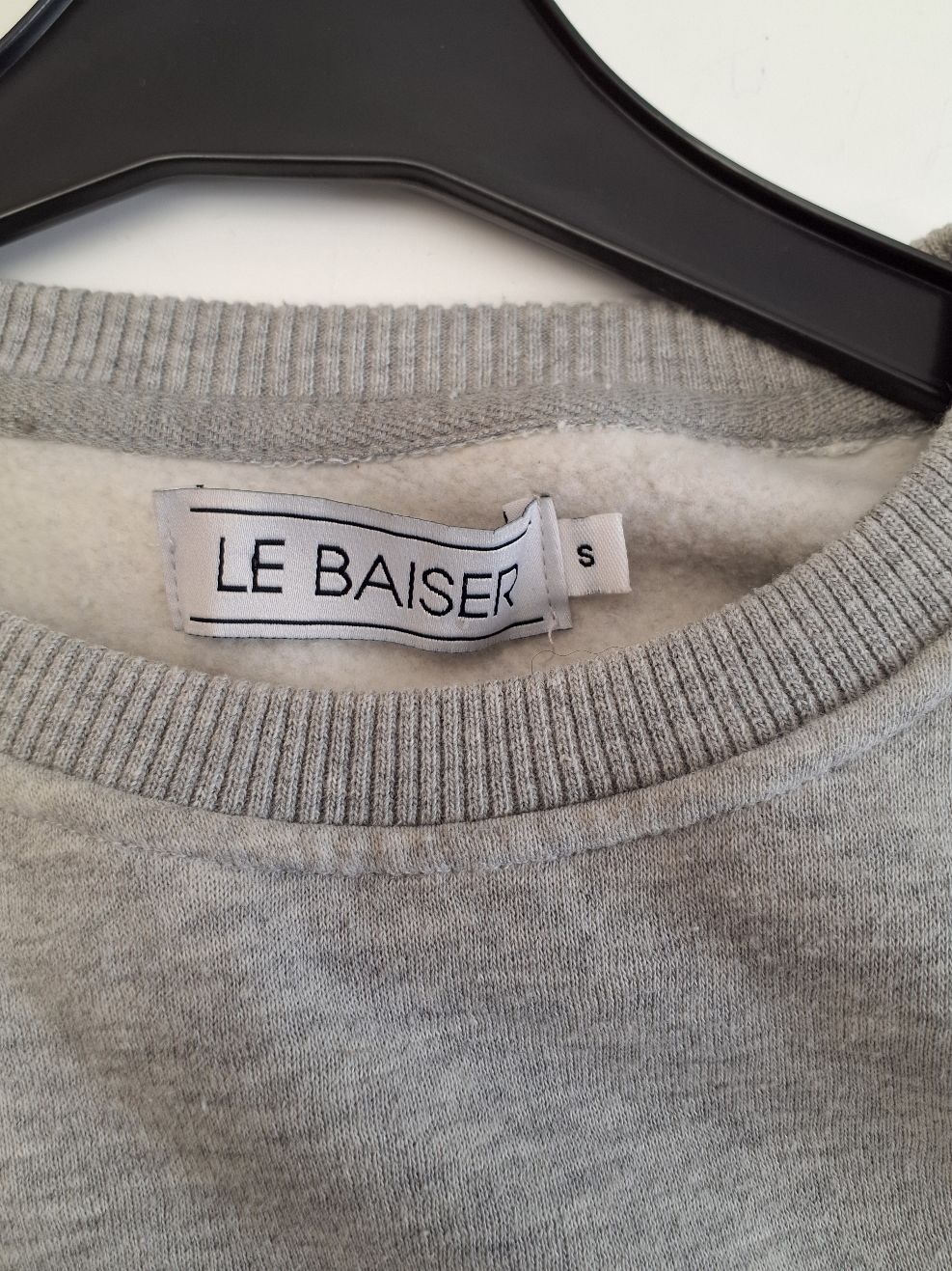 Le Baiser Sweatshirt