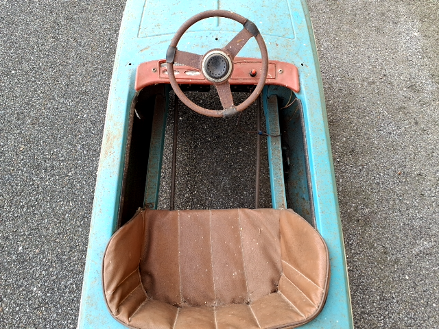 Pedal bil Retro. Ægte fund