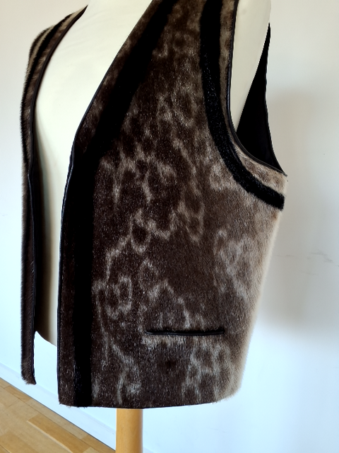 Vest skind/pels